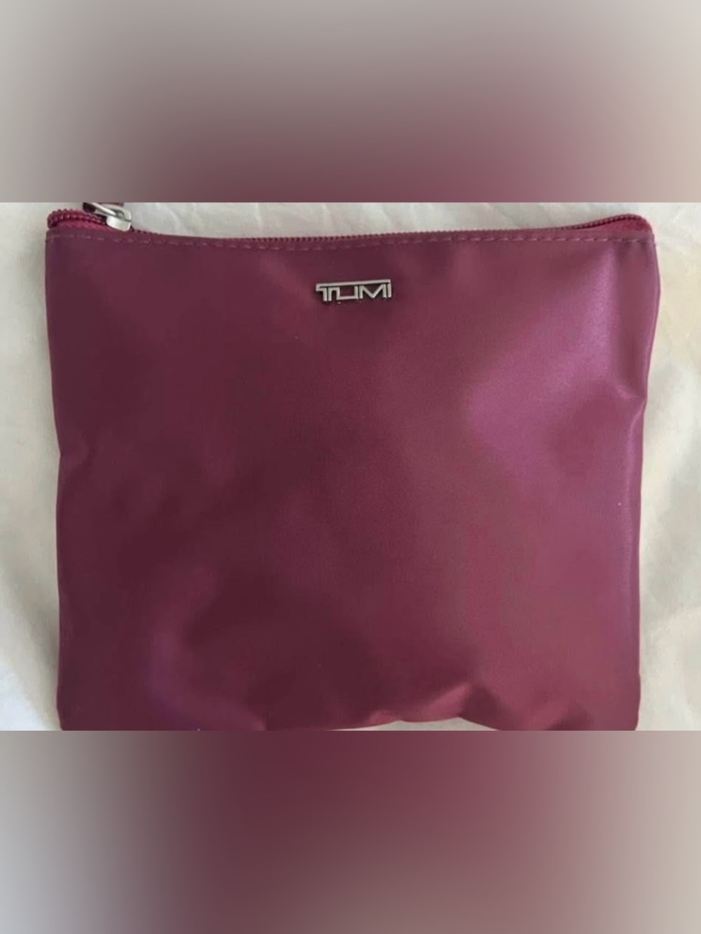 Tumi Plum Nylon Zip Pouch travel charger bag small pouch makeup bag money wallet